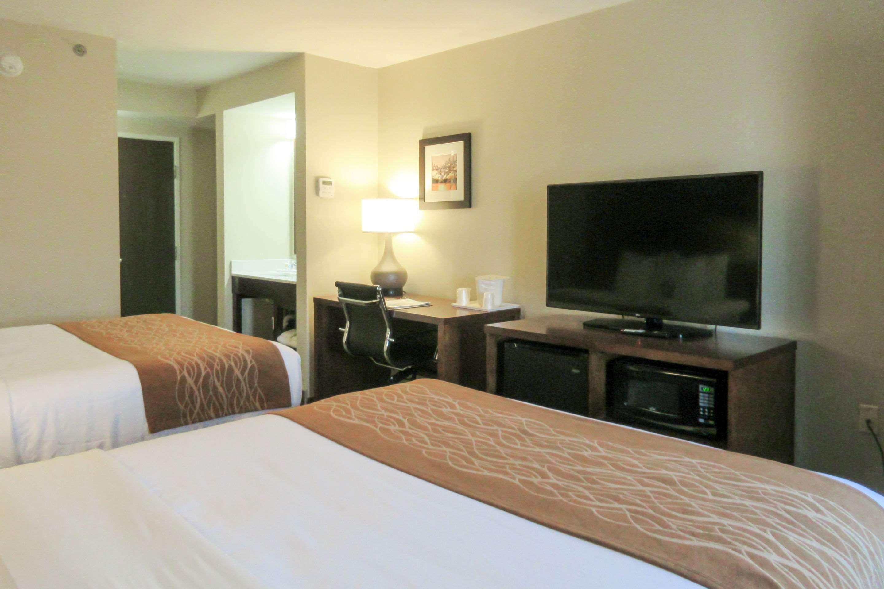 Comfort Inn & Suites Wilkes Barre - Arena Buitenkant foto
