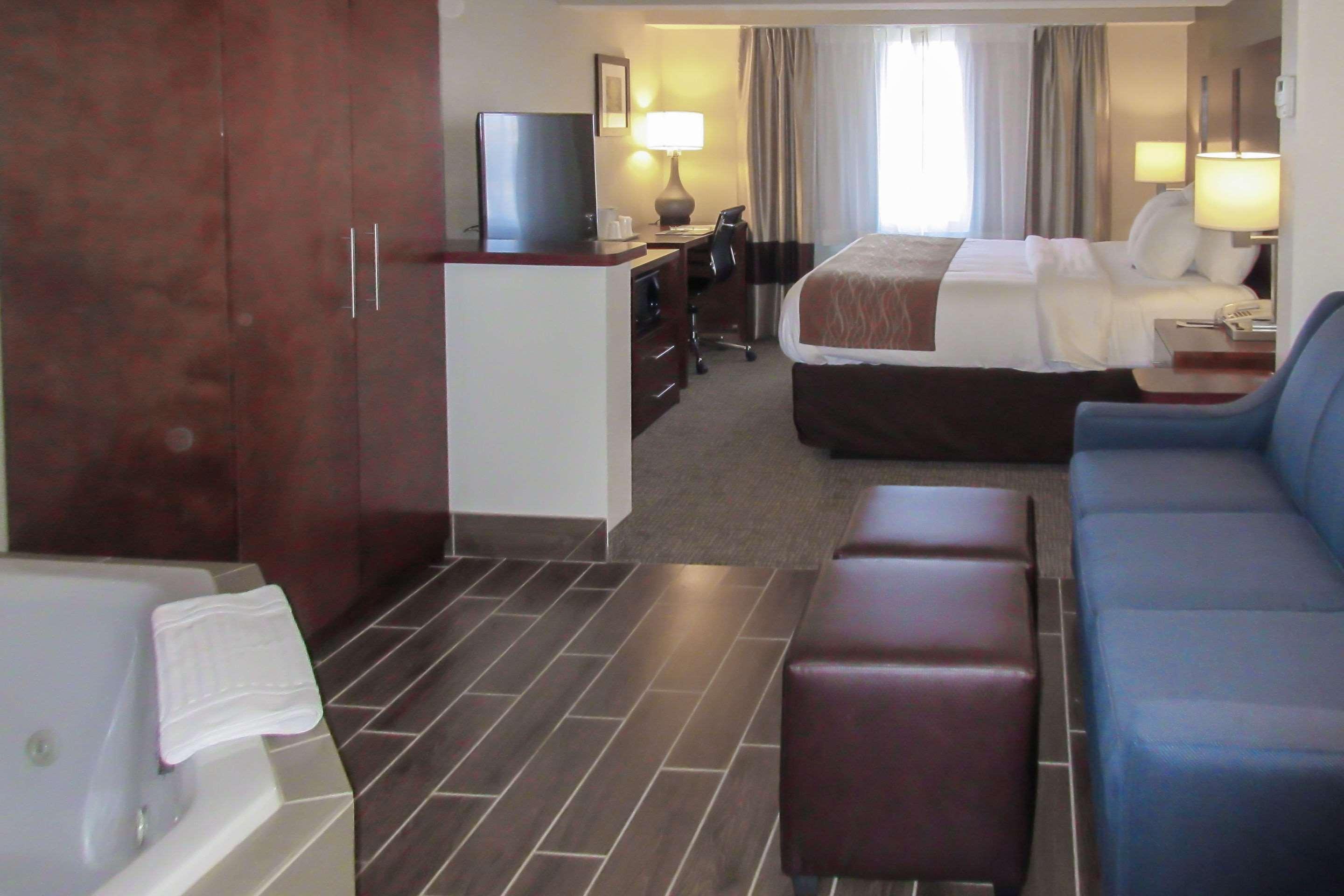 Comfort Inn & Suites Wilkes Barre - Arena Buitenkant foto