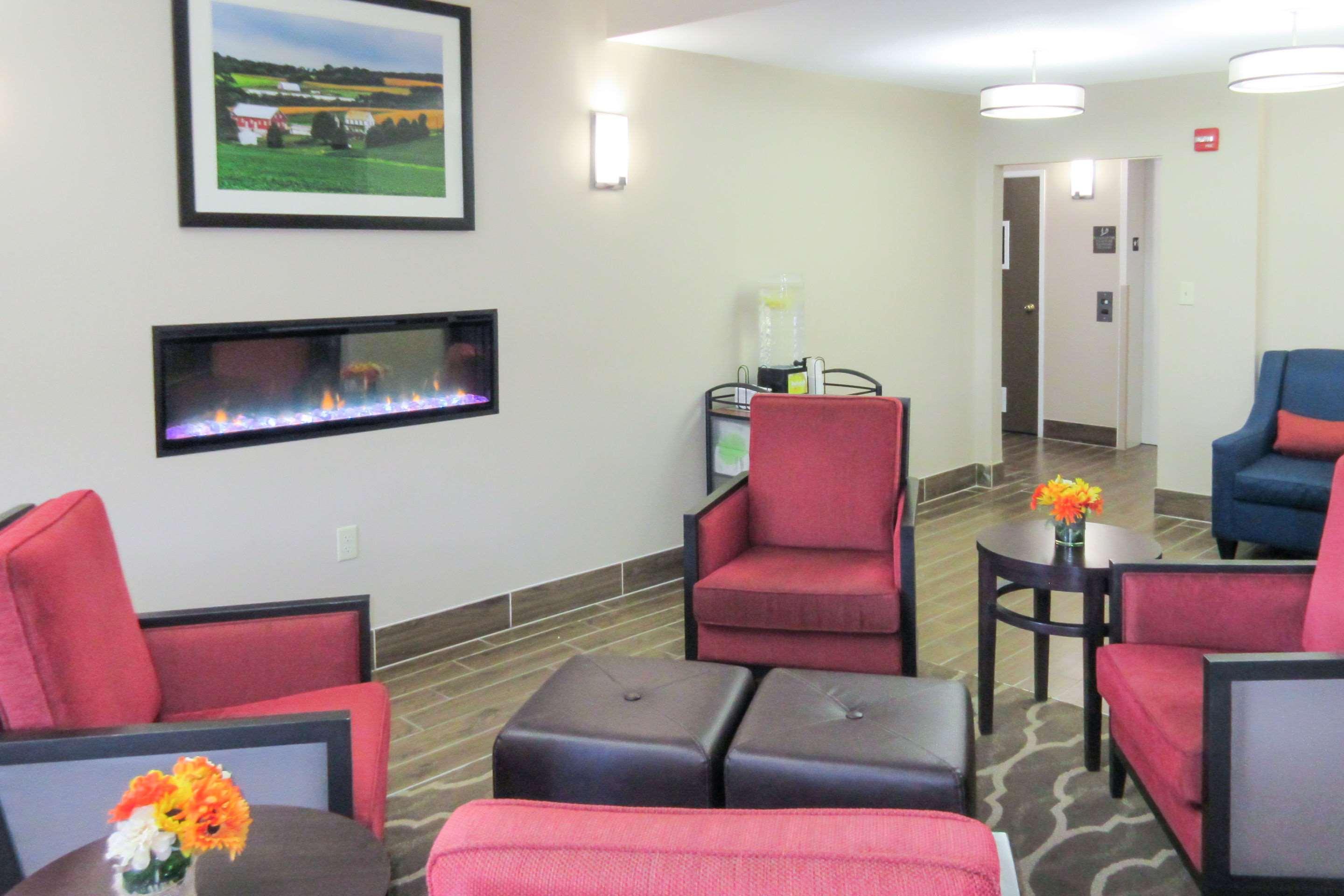 Comfort Inn & Suites Wilkes Barre - Arena Buitenkant foto