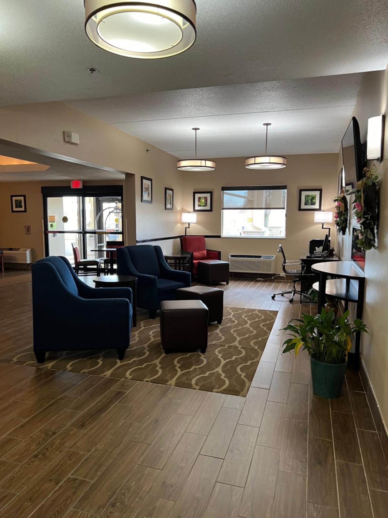 Comfort Inn & Suites Wilkes Barre - Arena Buitenkant foto
