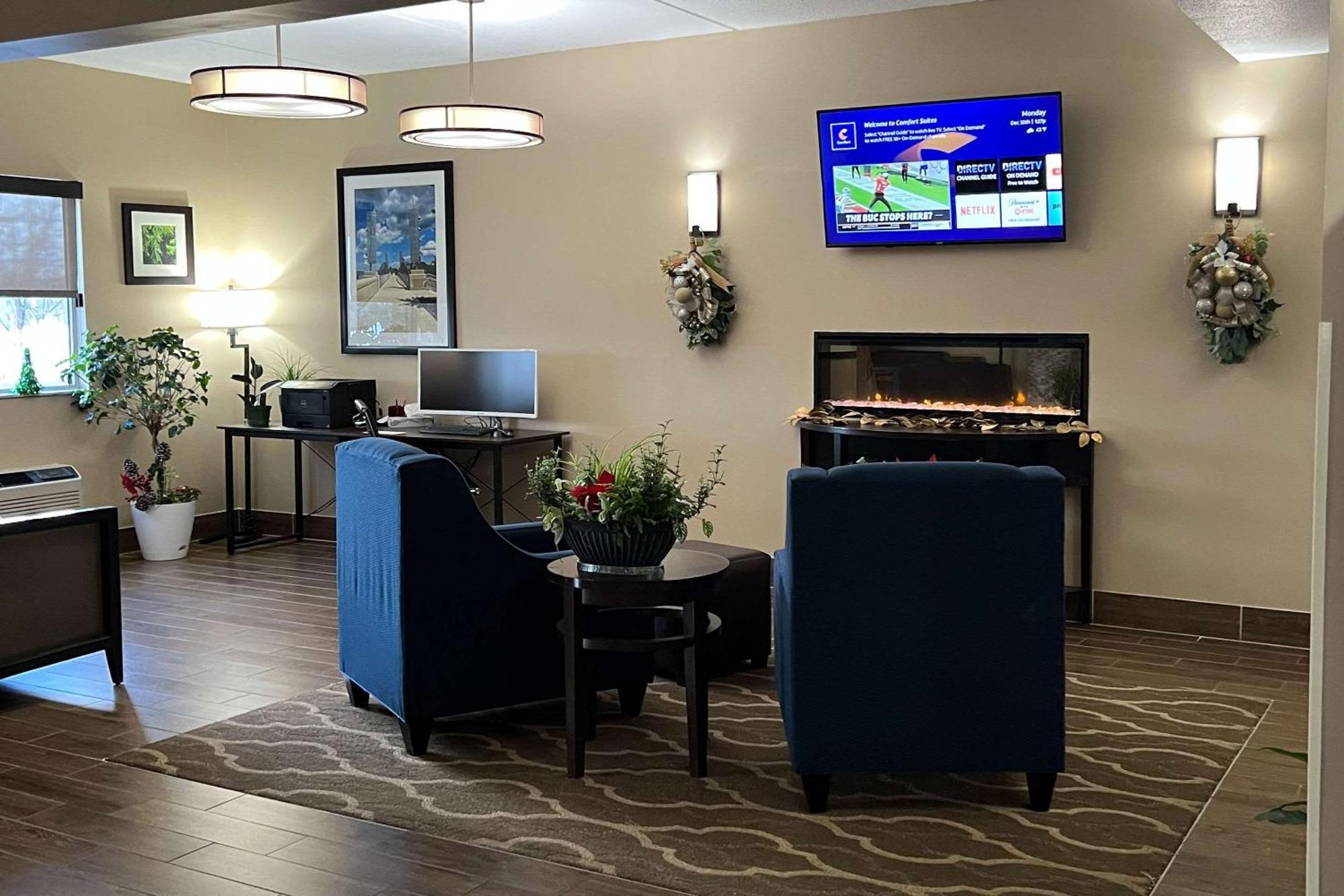 Comfort Inn & Suites Wilkes Barre - Arena Buitenkant foto